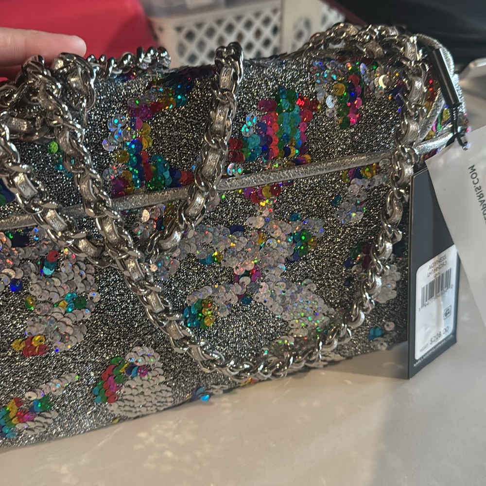 Karl Lagerfeld Agyness Silver Sequin Chain Bag NWT - Picture 5 of 5